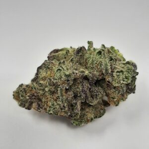 AAA+ Wedding Cake By Green Valley (25-27% THC)